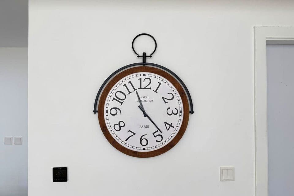 Wall Clock