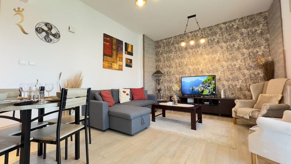 Relax in style – where comfort meets contemporary design.