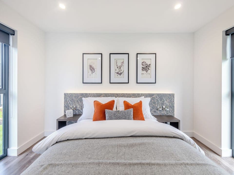 Double bedroom | Lodge Five - Ty Llwyd, Llangefni