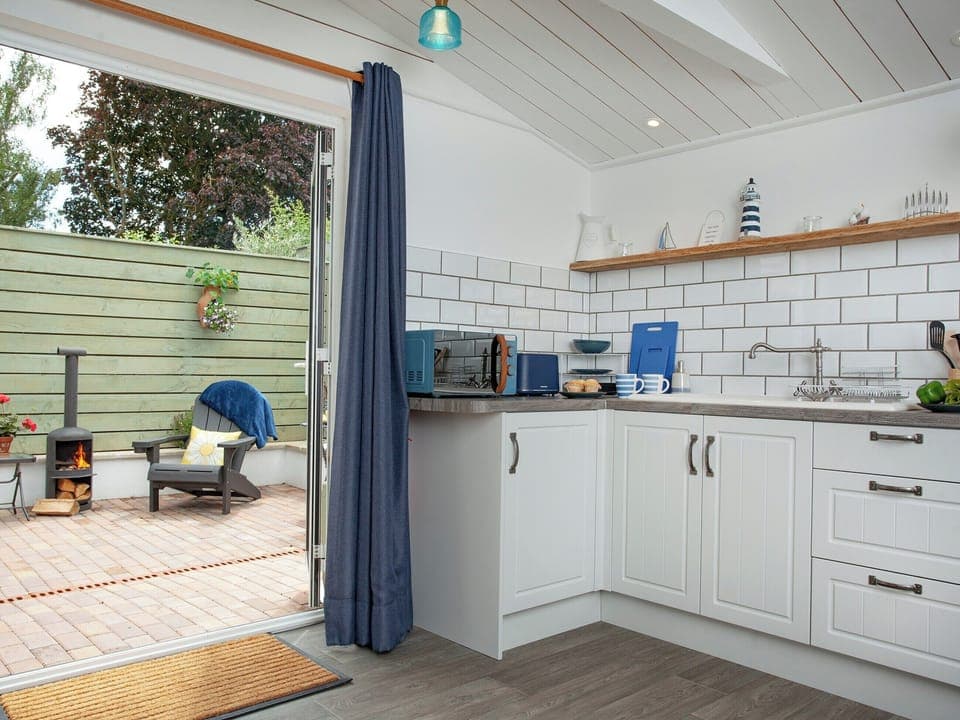 Kitchen/diner | Linden Lodge, Honiton