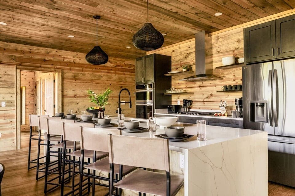 Stunning kitchen with a large island!