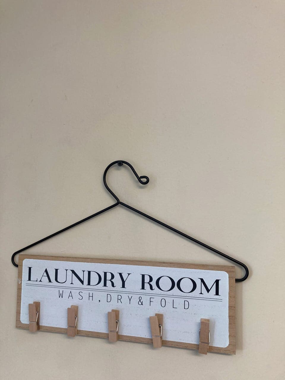 Lower Level Laundry Room w/2nd Living Room, Kids Play Nook & Queen Sleeper Sofa!