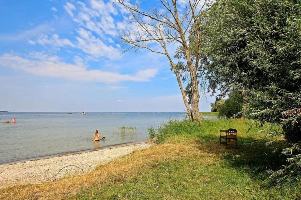 Surroundings [summer] (1-5 km)