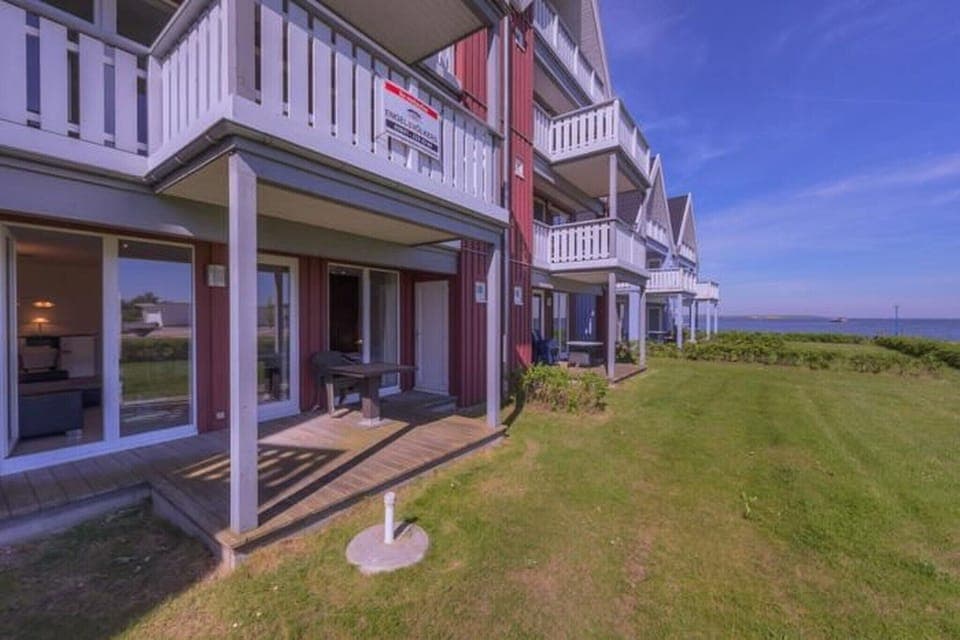 Holiday Home Exterior [summer]