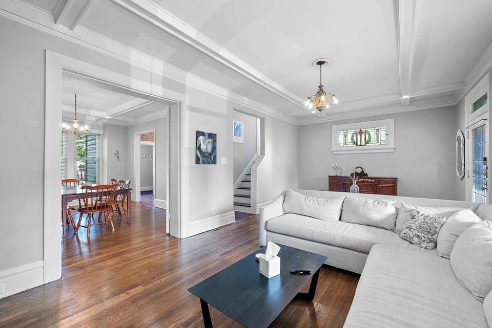 Curl up in the elegant living room & stream your favorite movies