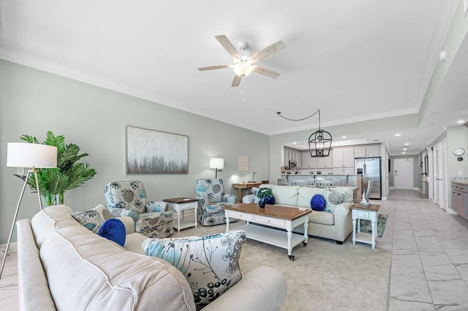 Phoenix-Gulf-Towers-2207-008