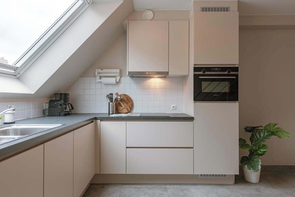 Fully equiped and neat kitchen