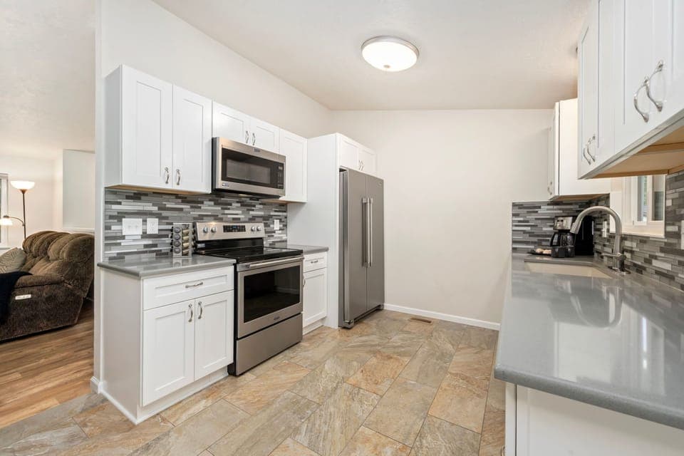Fully-equipped Kitchen with Stainless Steel Appliances