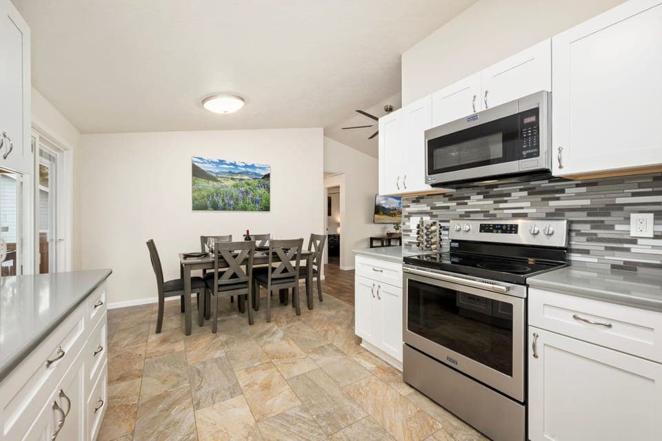 Kitchen and Dining Area | Seating for 6!