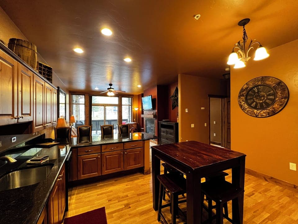 Private kitchen