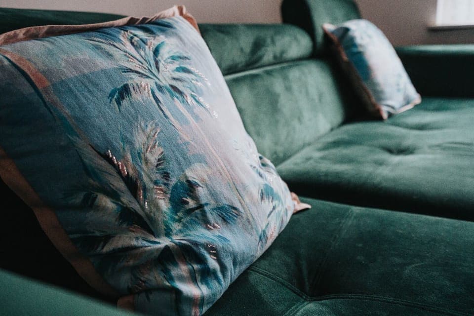 Living Room / Lounge