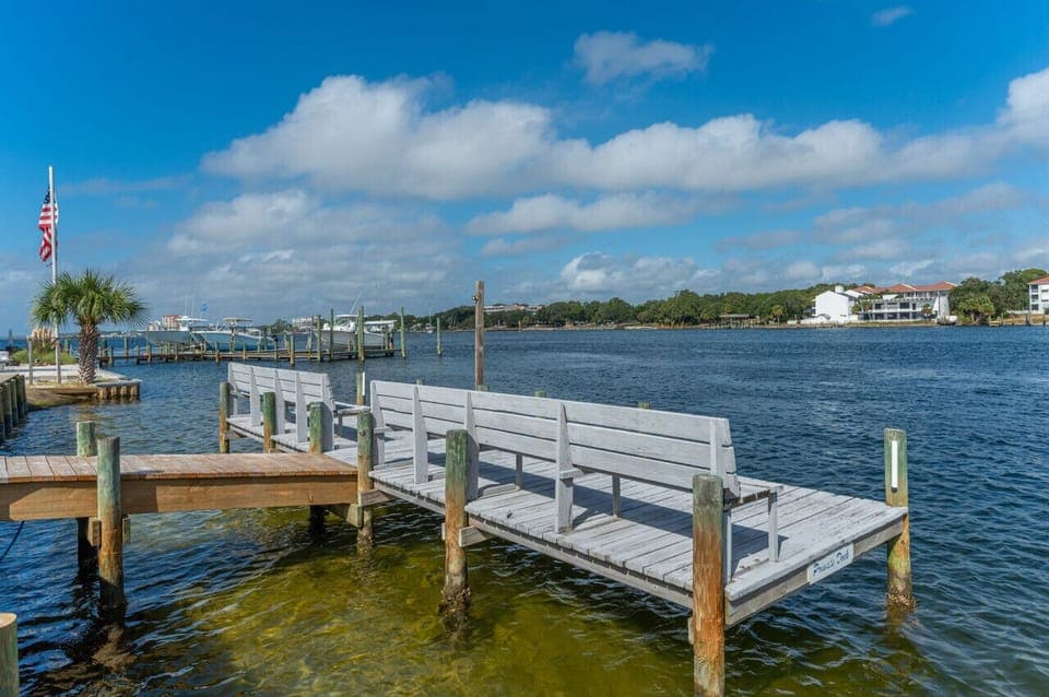 Relax and unwind by the beach with a perfect spot and enjoy the view.