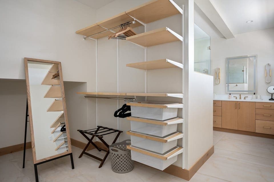 Closet behind Master Ensuite