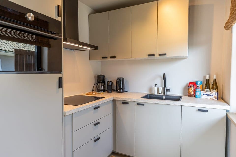 comfort but well equipped kitchen