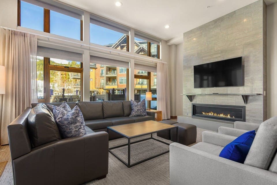 Living room with gas fireplace