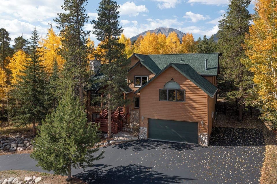 Exterior view of the front of the home.