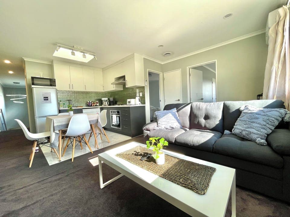 768a8277-5ca4-4ec2-9748-0a738b6df608