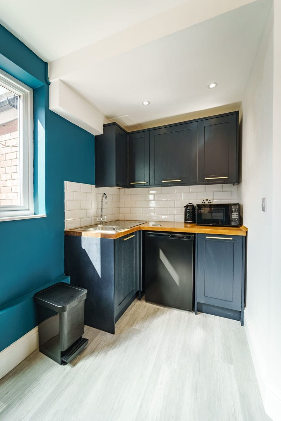 Studio 3 Kitchenette