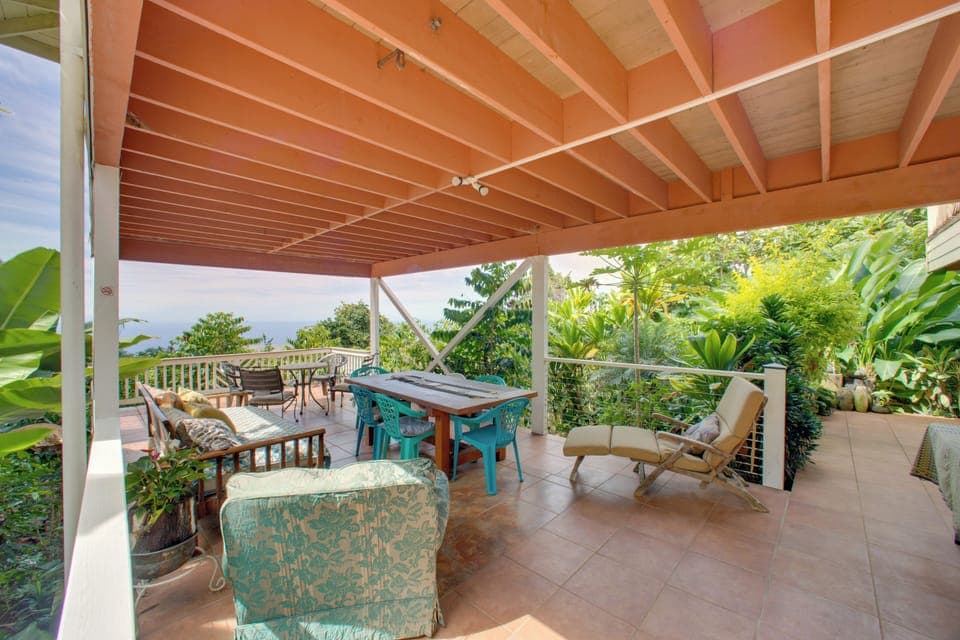 Holualoa Vacation Rental | 2BR | 2BA | 800 Sq Ft | Stairs Required