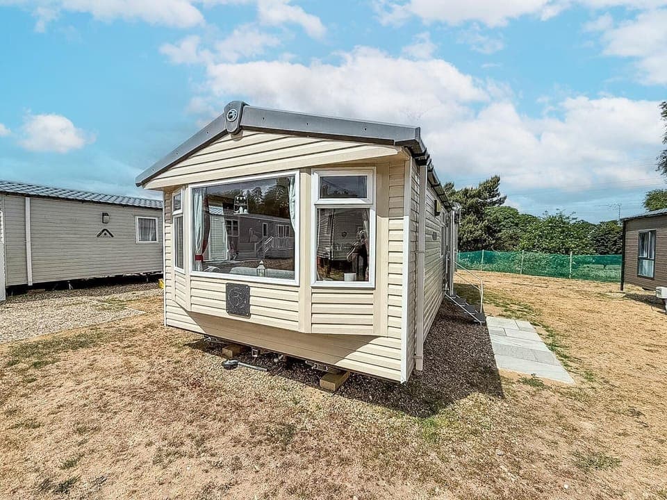 Enjoy the outdoor space of your caravan at Caldecott Hall Country Park