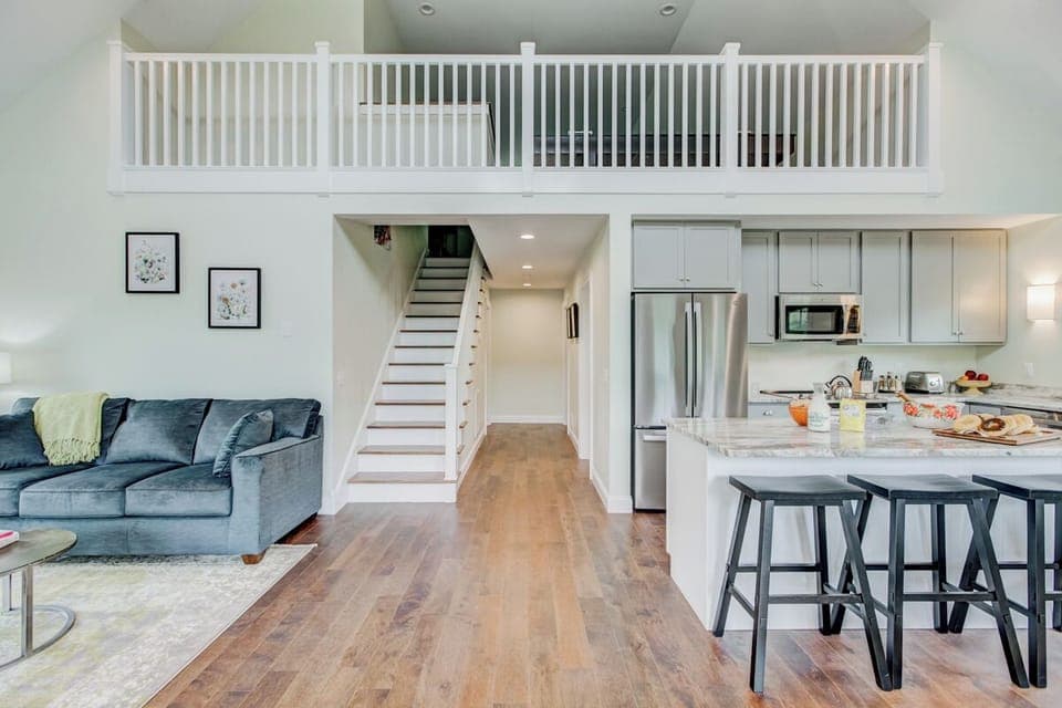 "Perfect layout for a friends getaway weekend!"