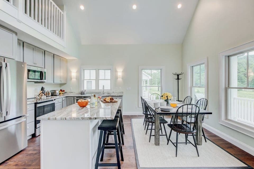 Open kitchen and dining
