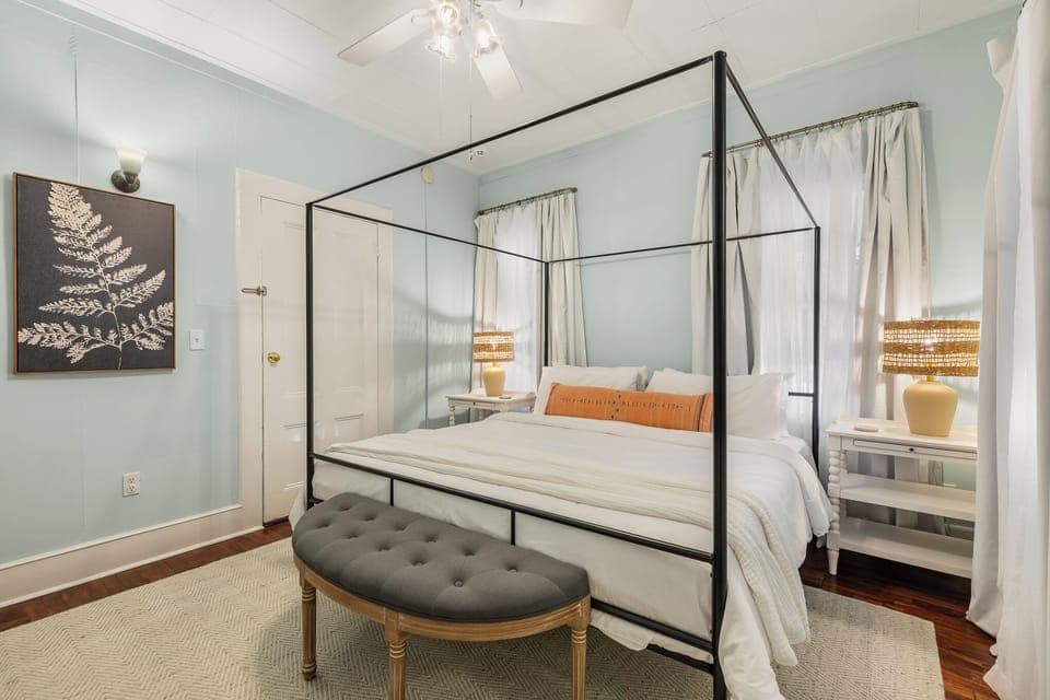 Welcome to The Simonton Room