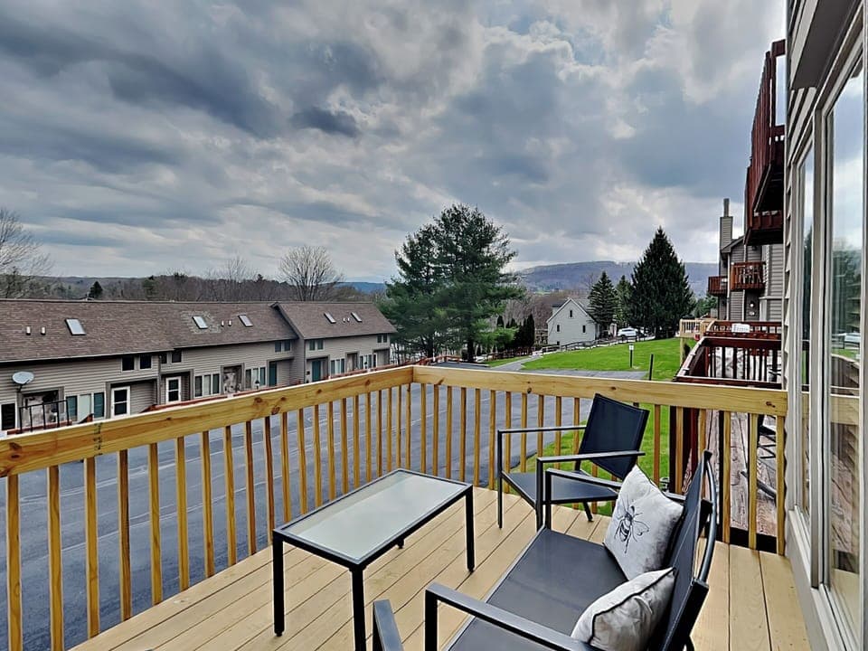 Deck Seating