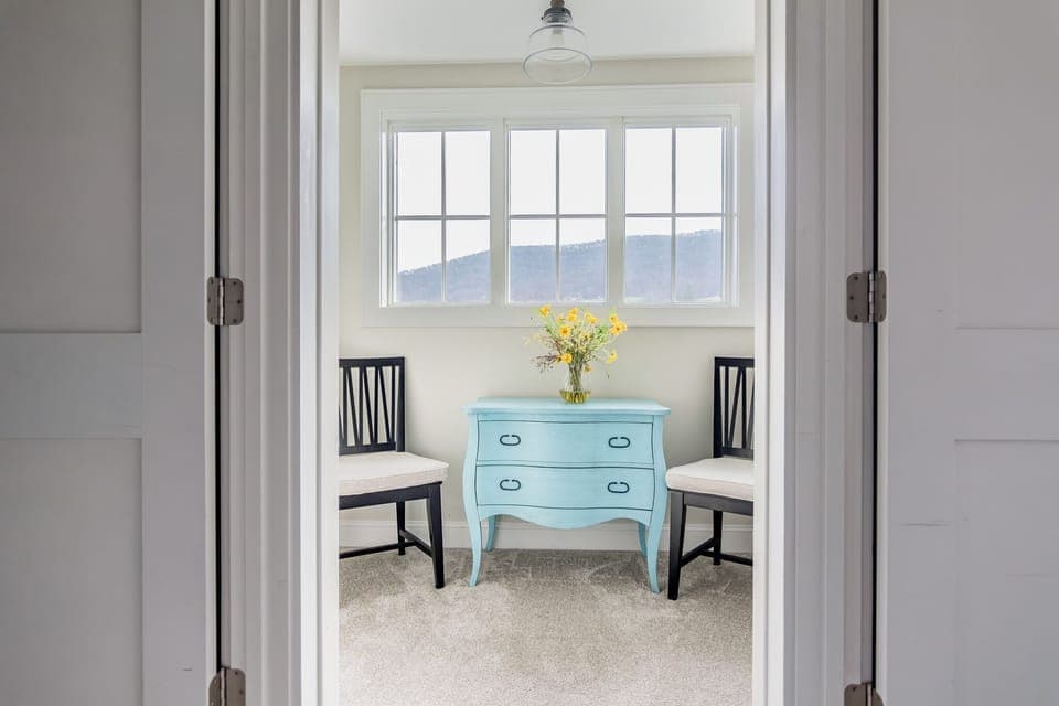 2nd floor landing