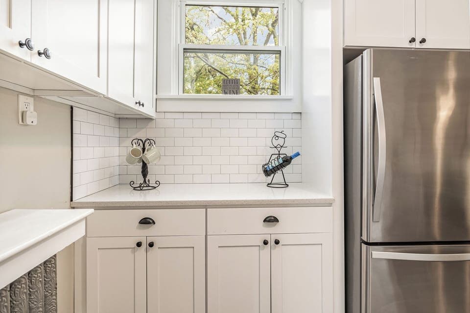 Valpo Villa kitchen