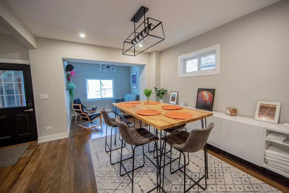 Spacious dining room