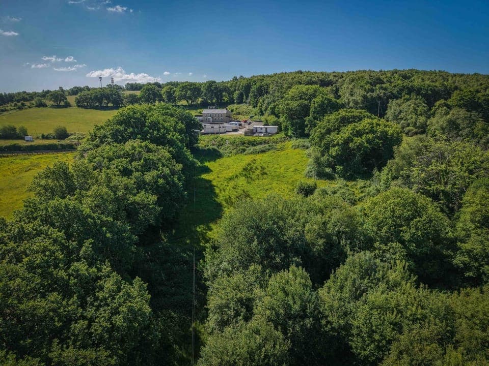 Hopkins Retreat - 3 Bedroom Caravan - Hot Tub (7503)