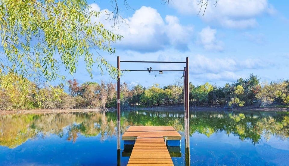 Beautiful Lake view from the yard 