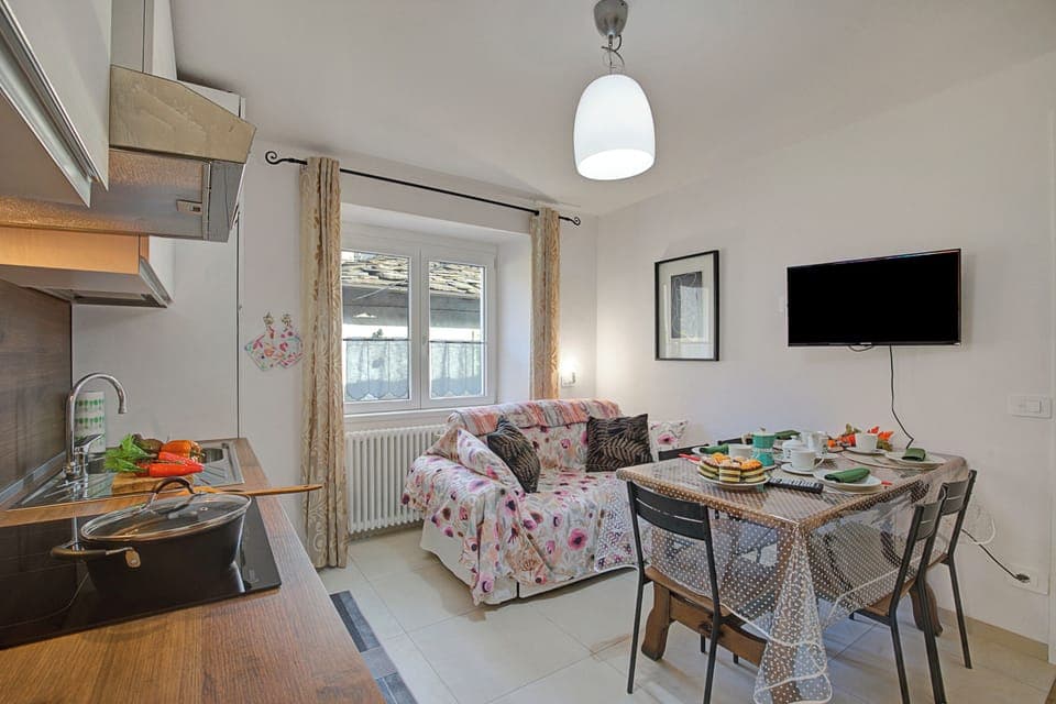 Living and dining room