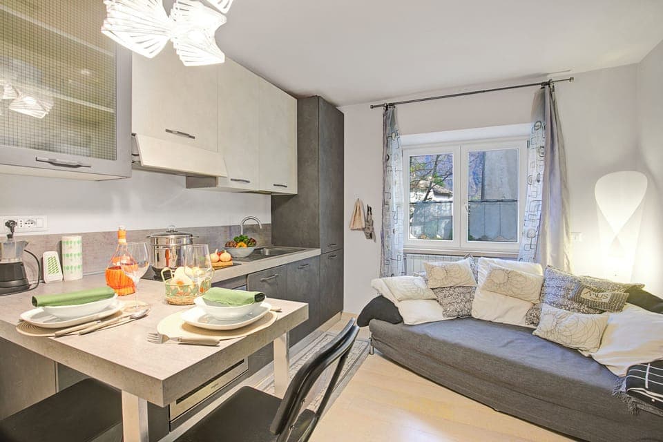 Kitchen and dining area