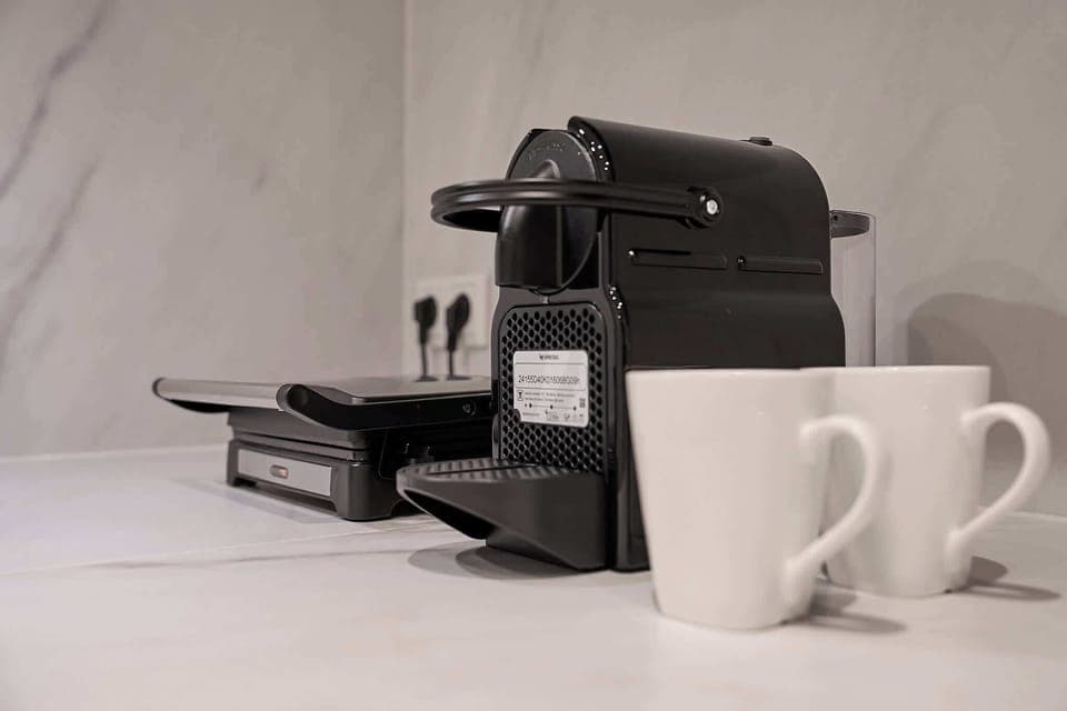Coffee machine and coffee provided for your mornings