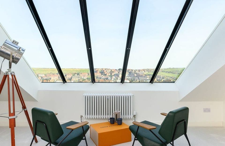 LAST MINUTE CANCELLATION (1)