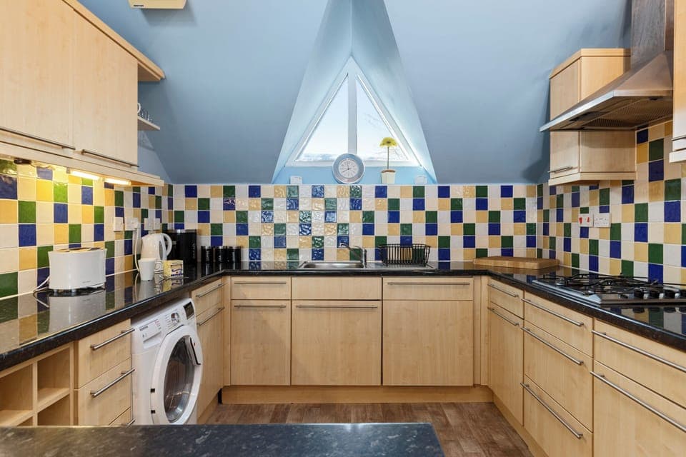 Panoramic Sea Views, with Parking