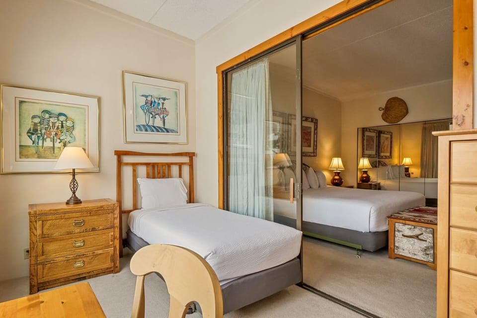 Lamp, Furniture, Indoors, Bed, Home Decor