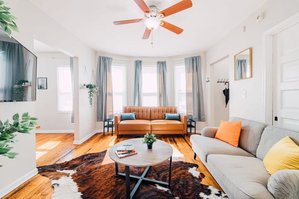 "The home was exactly as described, clean, plenty of space and amenities for our group of 8. The host was very responsive, and accommodating." - Delaina, 5 Star Review