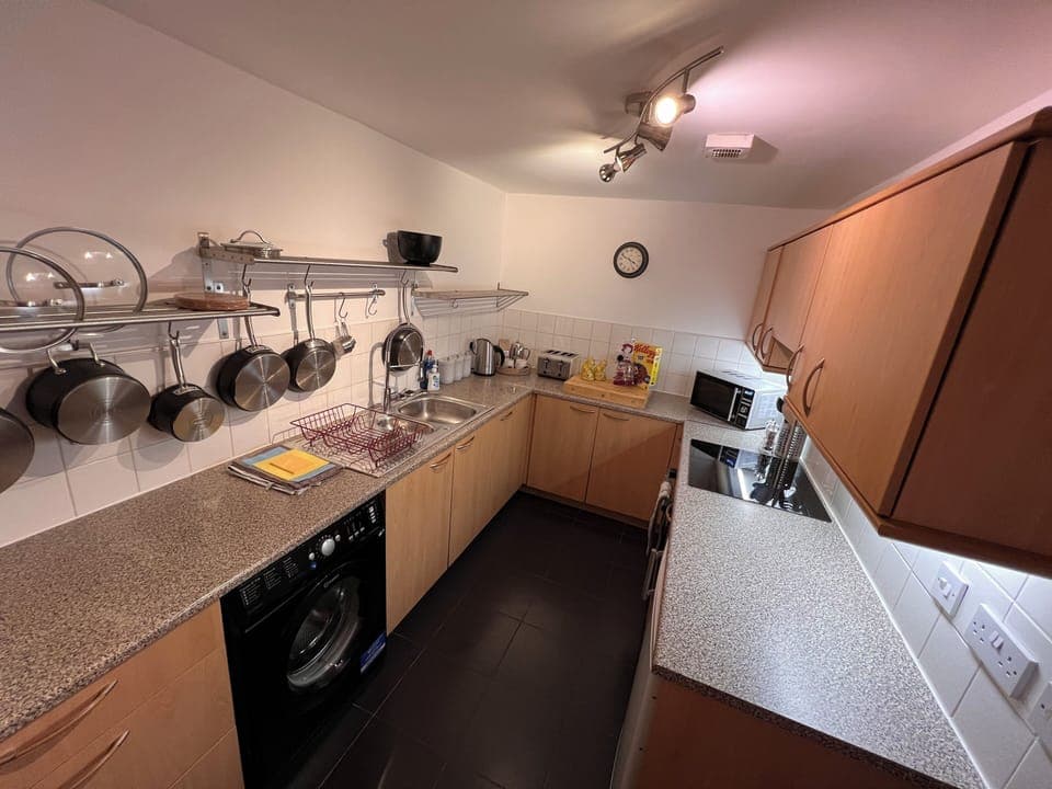 Fully equipped kitchen