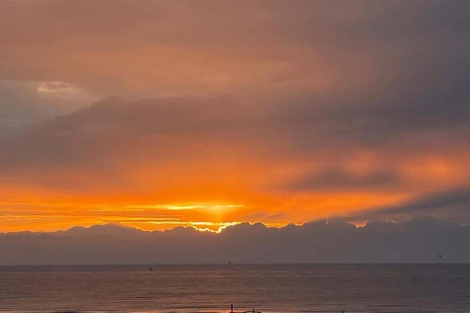 Region [summer] (>5 km)