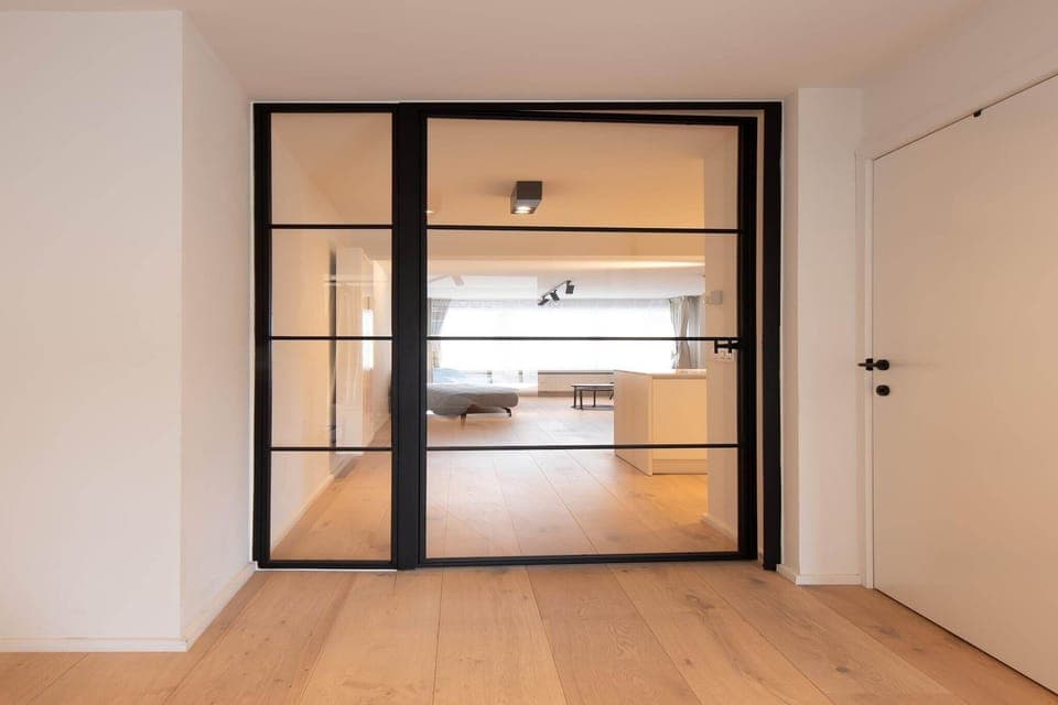 Entrance / Reception