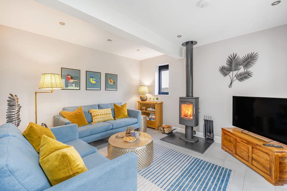 Barn at West Acres, Winterborne Kingston: An attractive and stylish holiday home