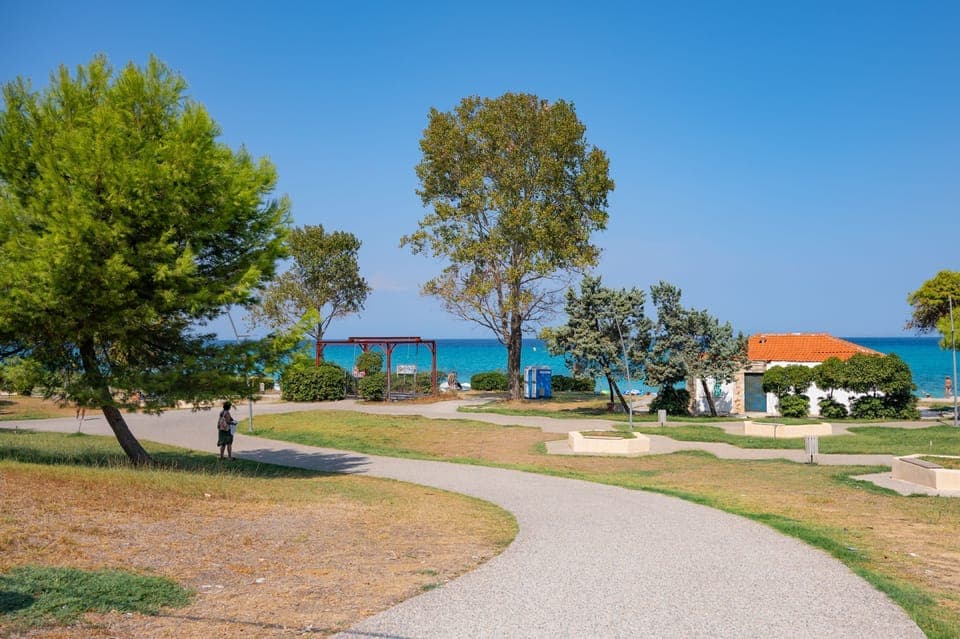 Nea moudania area nearby