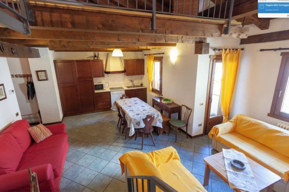 Living Room - Kitchenette - dining table - Sofa bed