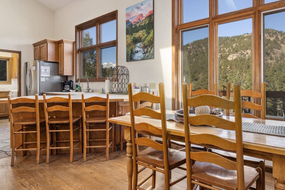 Dining Room, Dining Table, Furniture, Indoors, Table