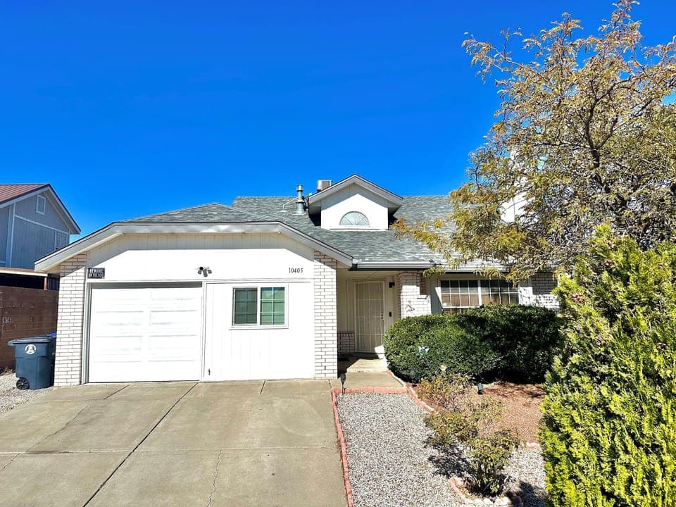 House front. Available parking in the driveway and on the street.