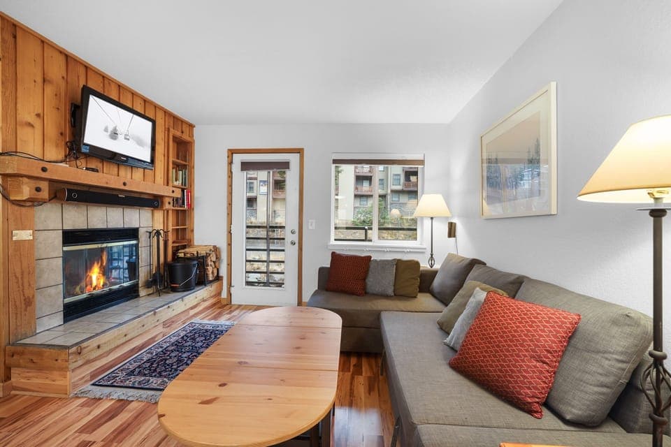 Architecture, Building, Furniture, Indoors, Living Room