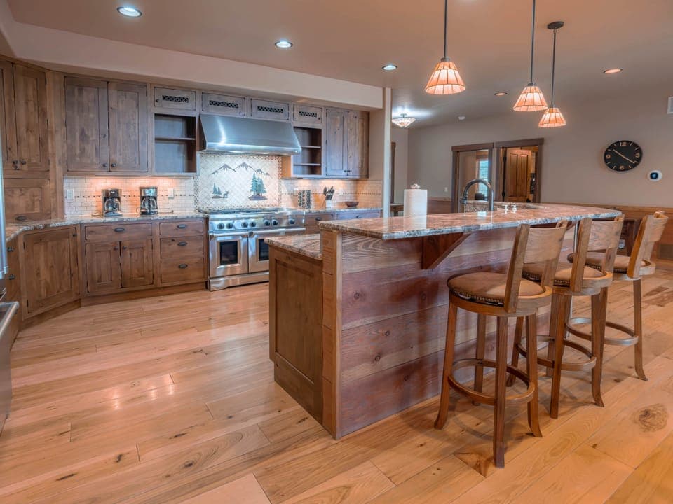 Main level Kitchen